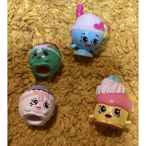 Shopkins Season 3 Three & Display Cabinet Lot 36 Of Figures Moose Toys Animated - Picture 5 of 12